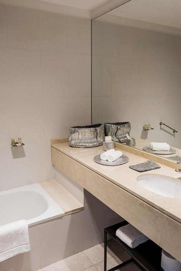 Kos Hotel Pilar (Buenos Aires)